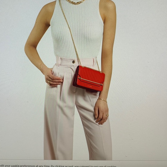 Strathberry Mini East/West Leather Crossbody Bag
STRATHBERRY - Picture 10 of 16